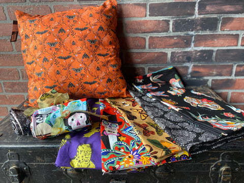 Cotton Print Pillow Cover w/ Zipper 18"x18"